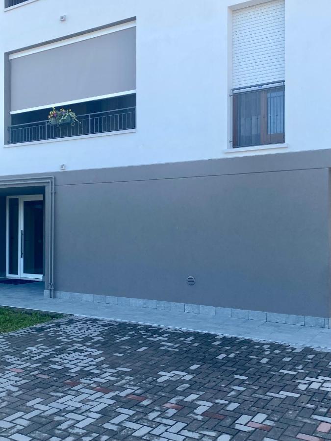Residence Outlet Vivaldi Noventa di Piave Exterior foto